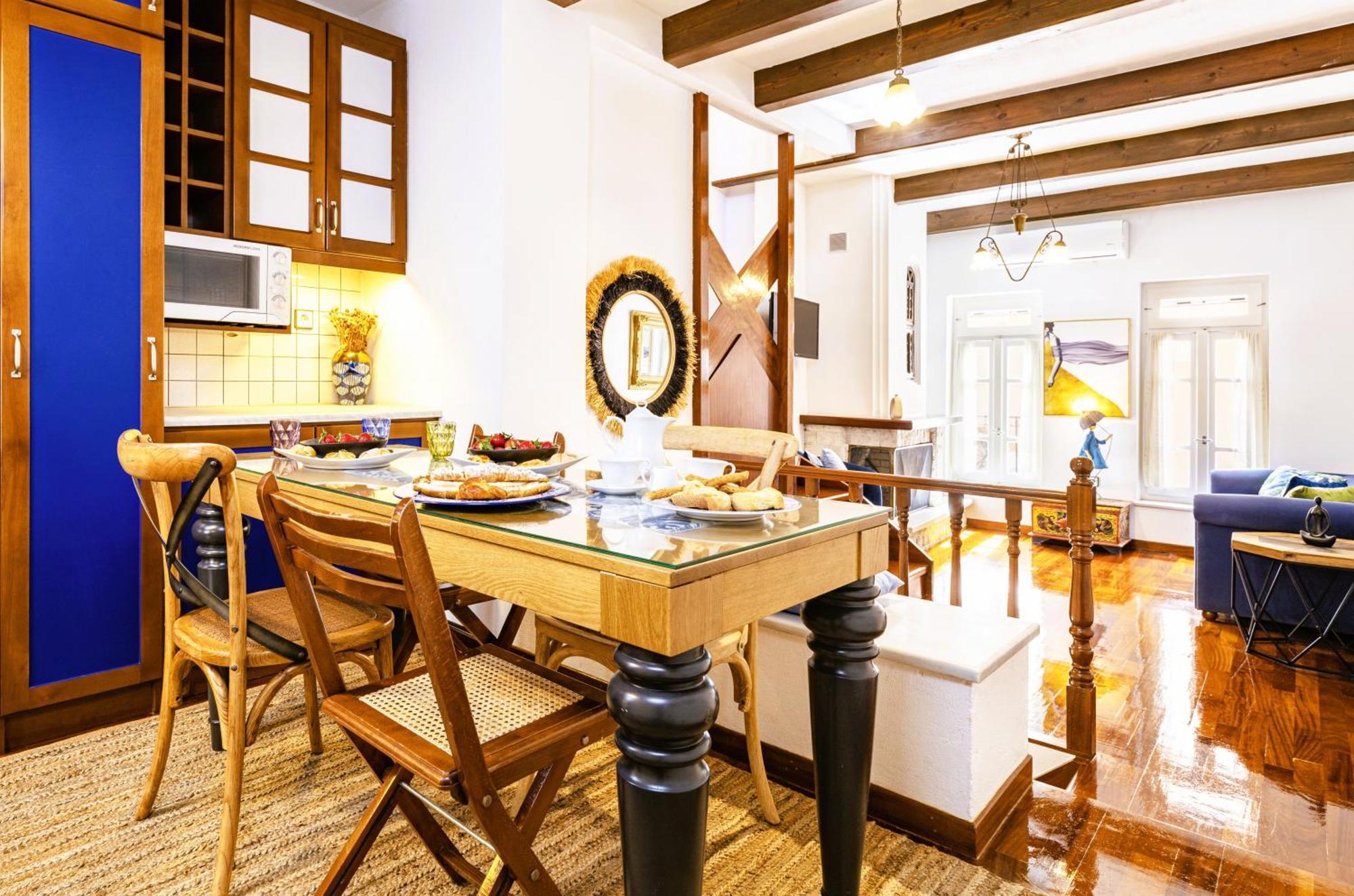 Chanialiving Venetian Luxury House-near Plaza Parking *
